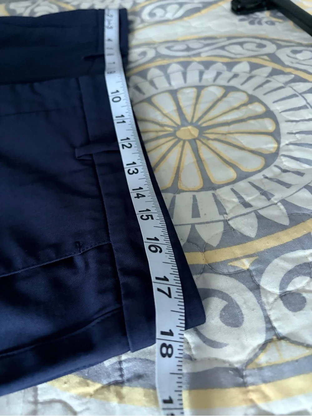 NWT Vince Women’s Side Strap Navy Mid Rise Trouser Pants, Size 12